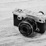 PEN_PEN-F_EW_M1718_2015-12_silver_still__mood_16-1024x768