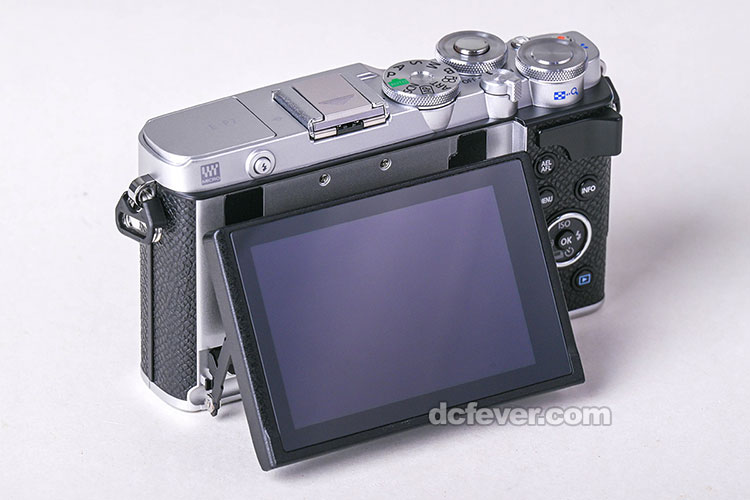 Olympus E-P7 hands-on images by DC.Fever – 43 Rumors